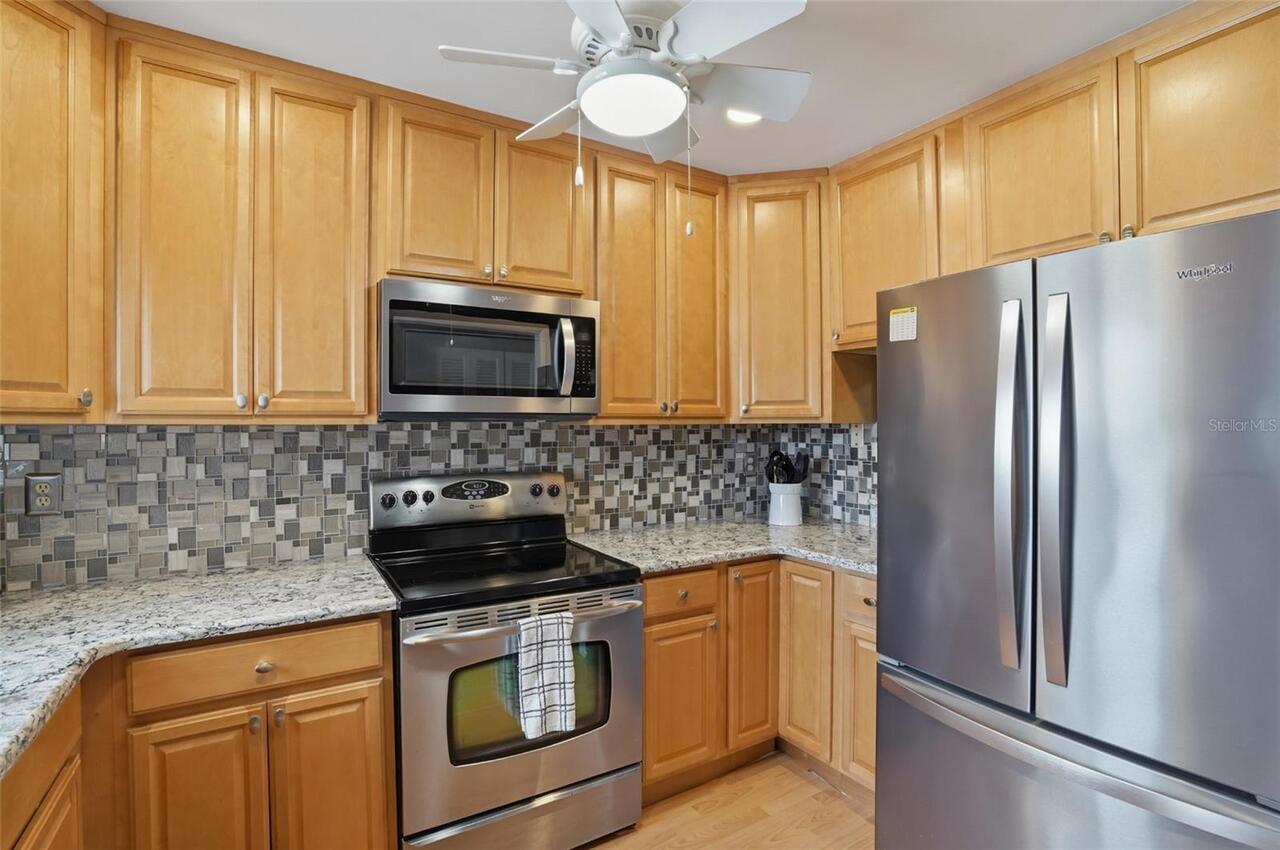 Listing Photo 17