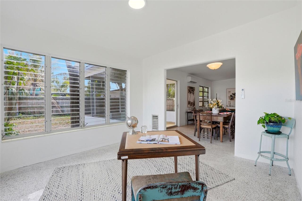 Listing Photo 15