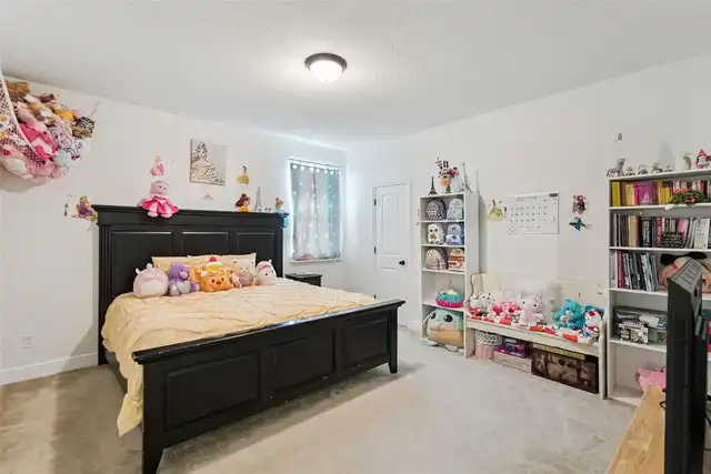 Listing Photo 34