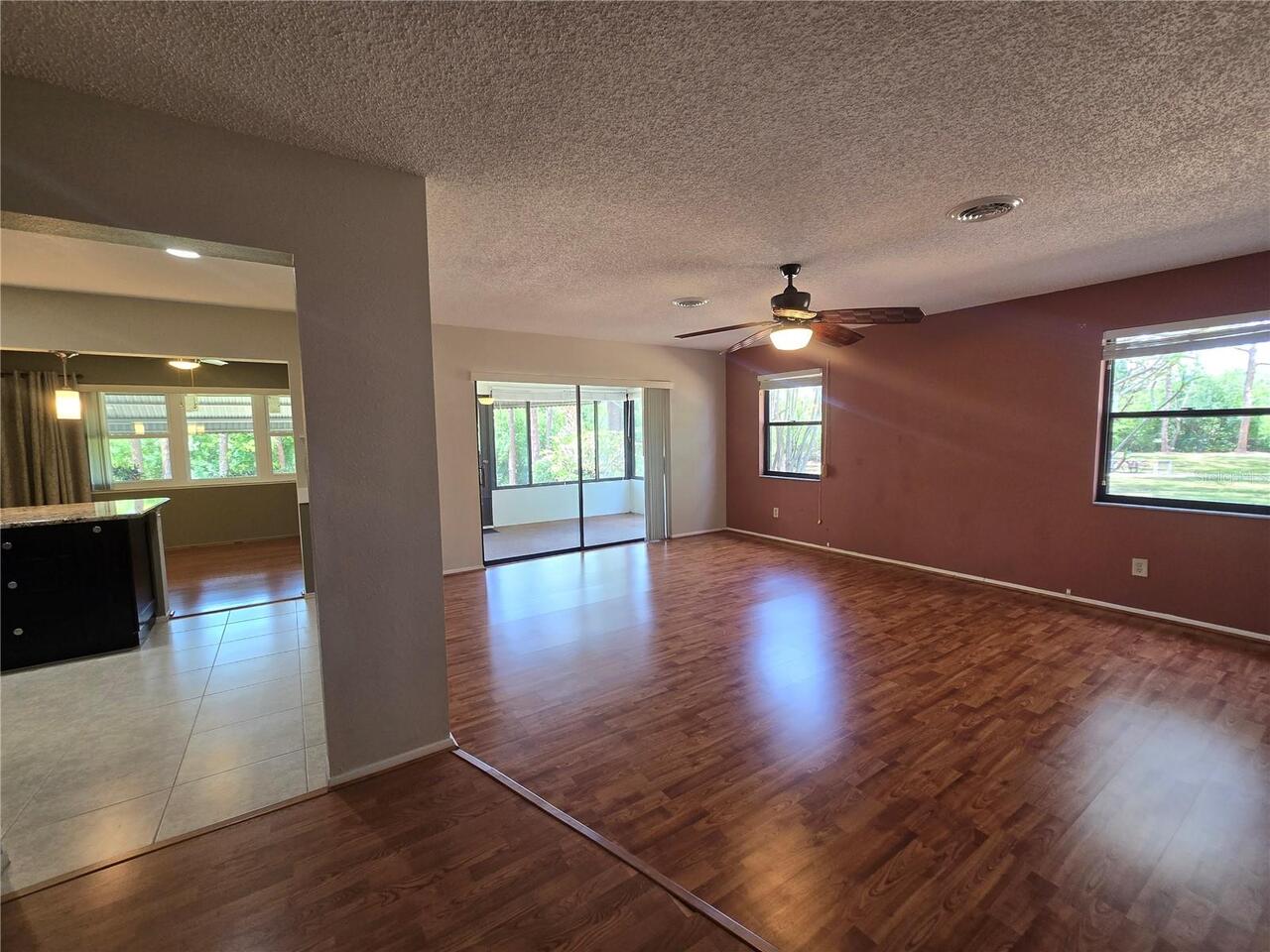 Listing Photo 13