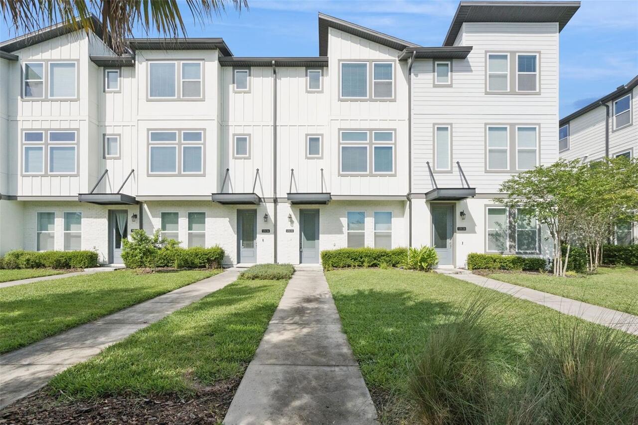 3BR, Residential Lease, 3BA, $3,200
Read More
