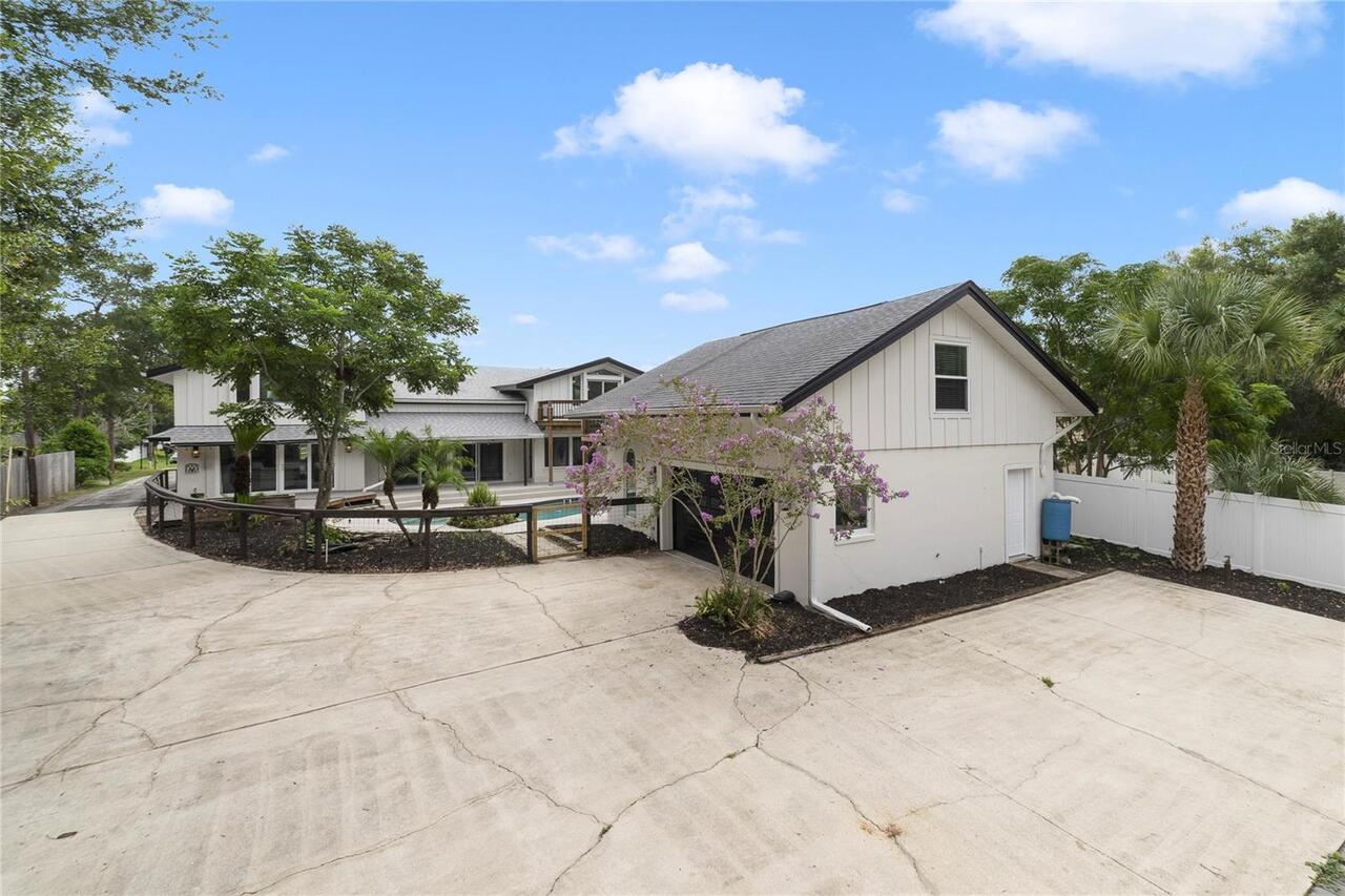Listing Photo 10