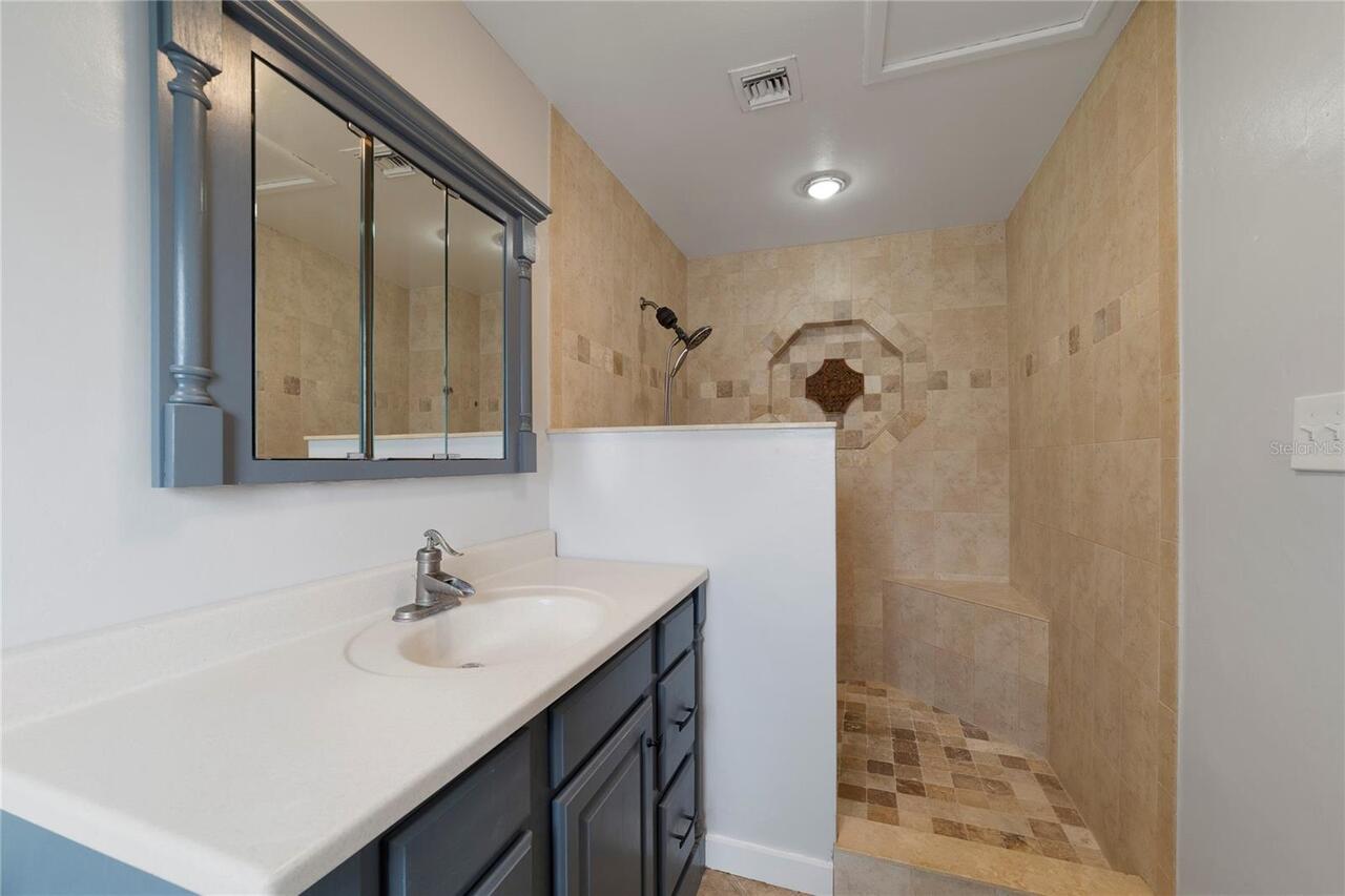 Listing Photo 42