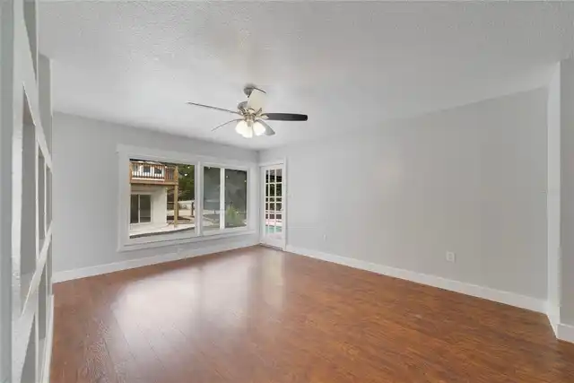 Listing Photo 33