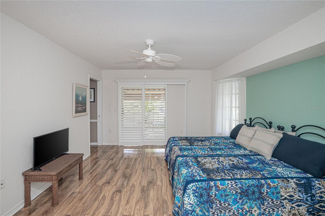 Listing Photo 23