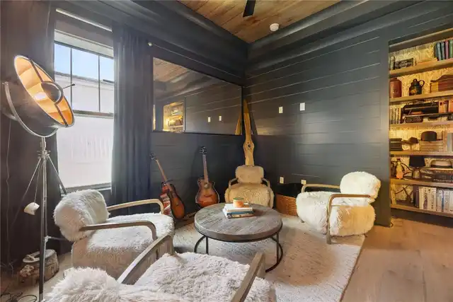 Listing Photo 27