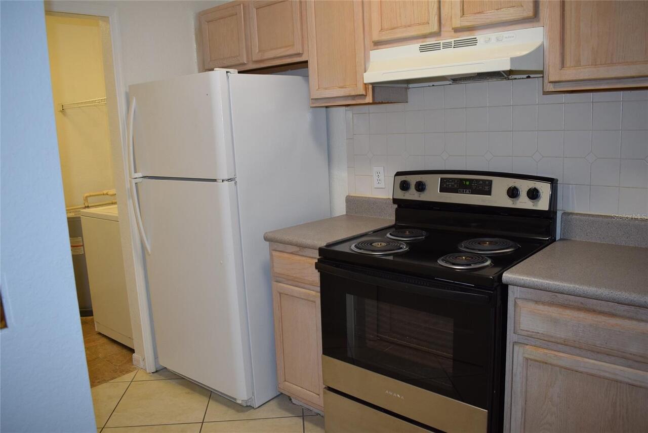 Listing Photo 12
