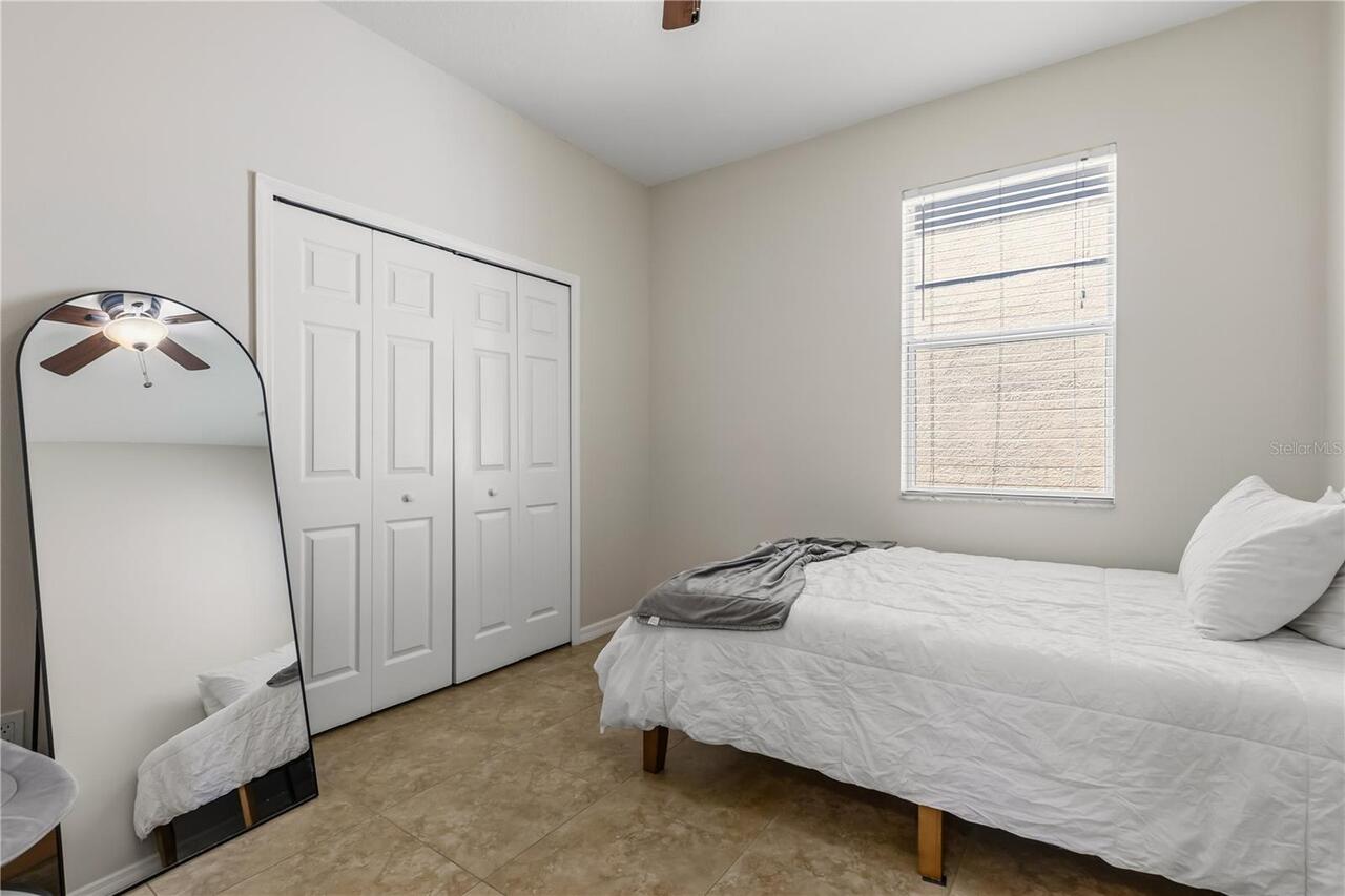 Listing Photo 14