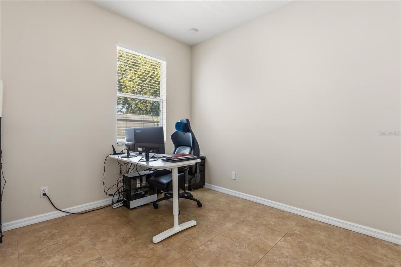 Listing Photo 15
