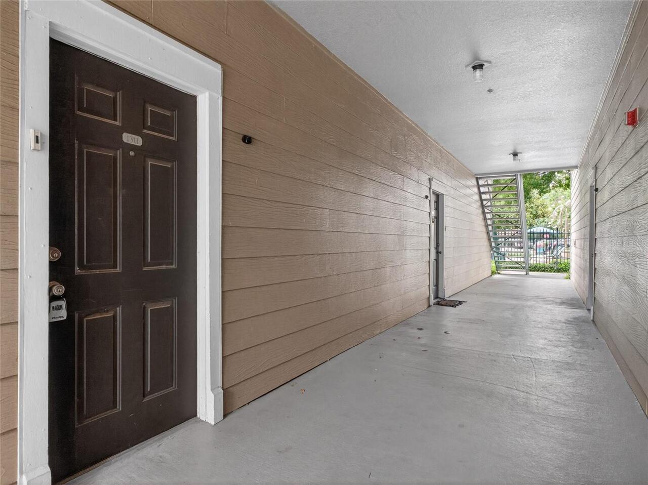 Listing Photo 28