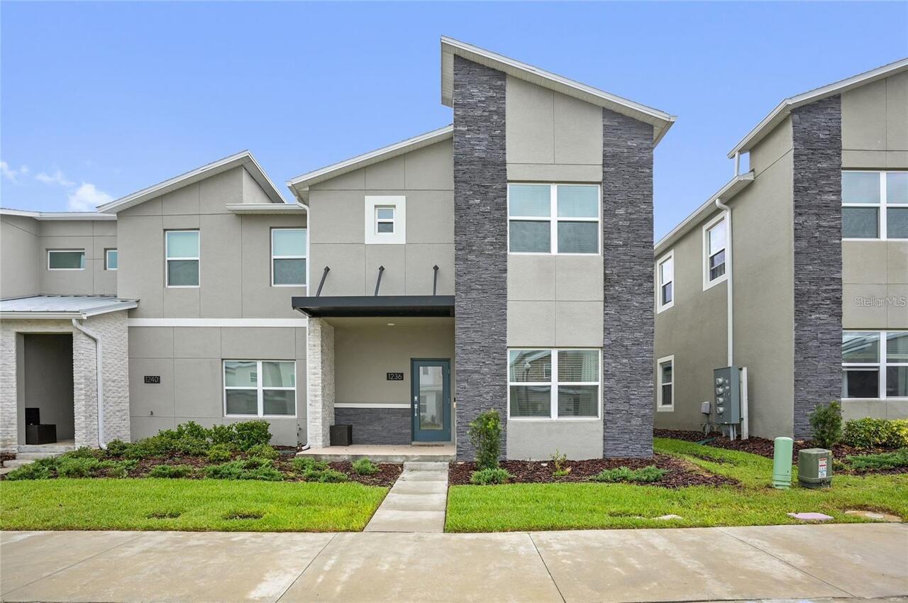 Davenport Real Estate