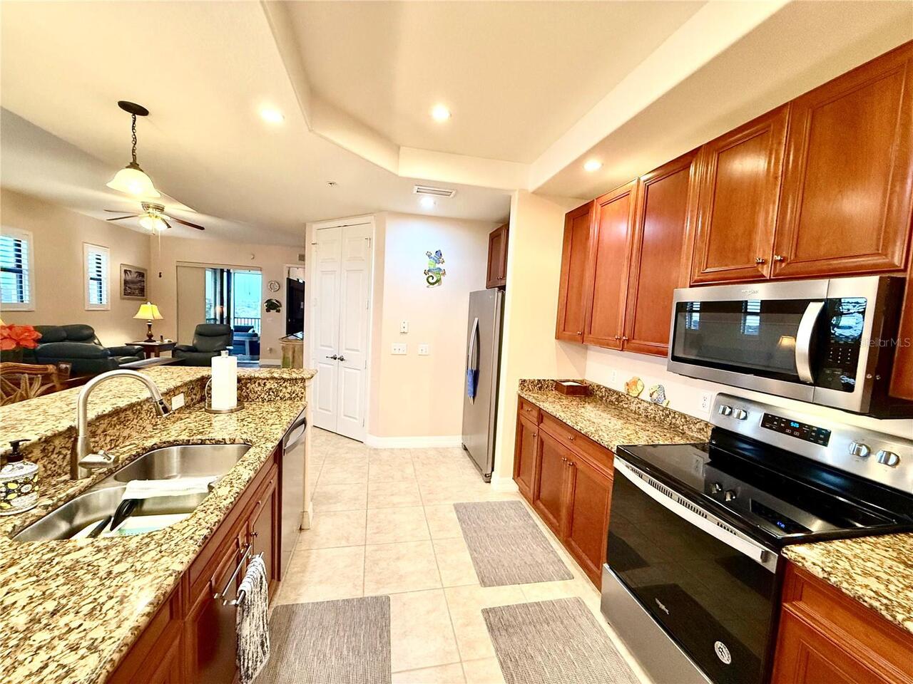 Listing Photo 7