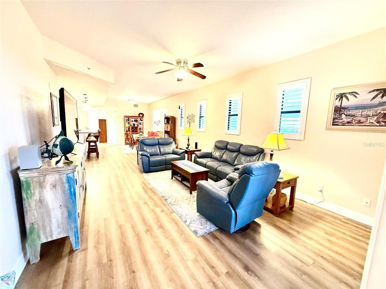 Listing Photo 16