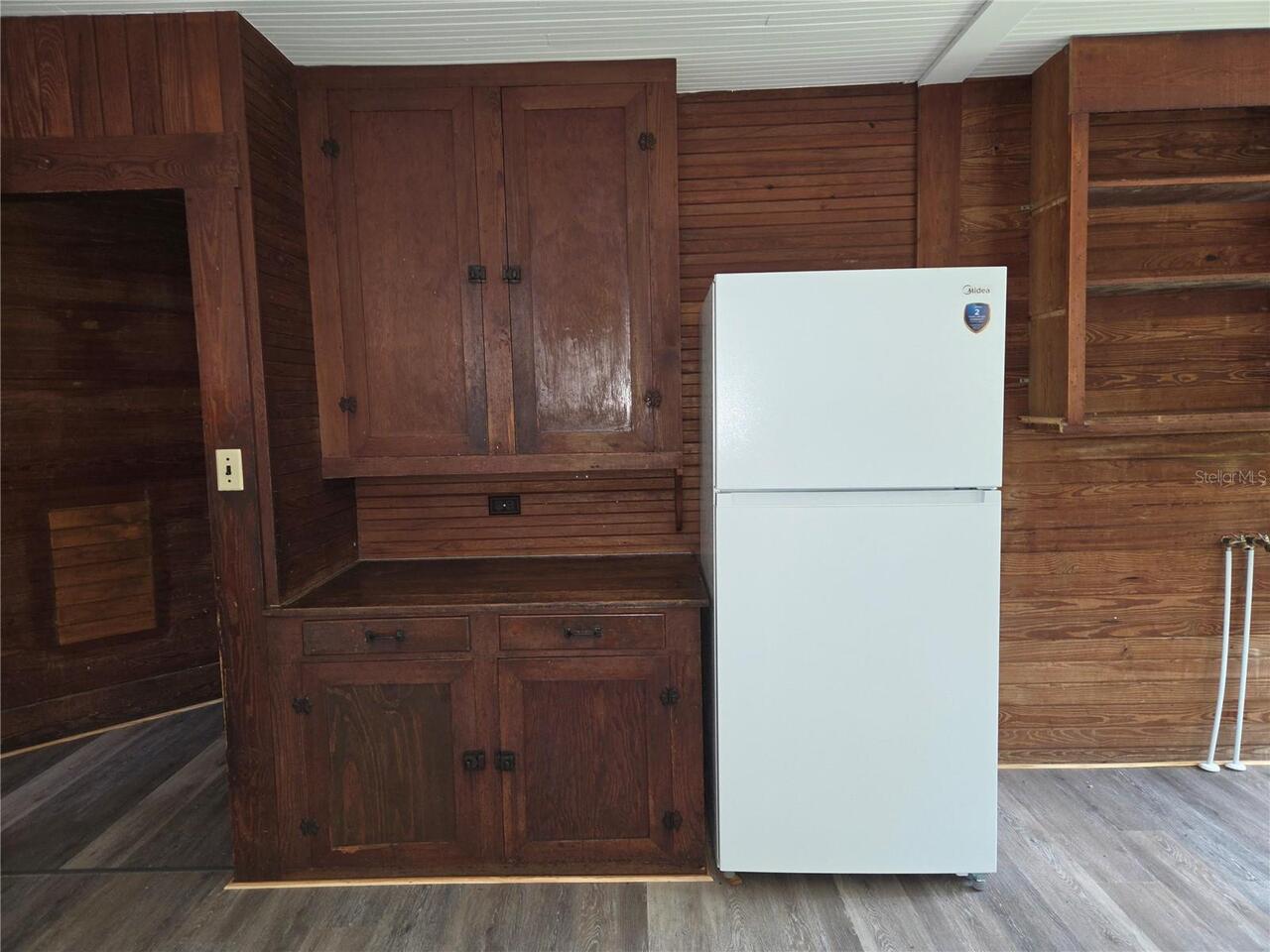 Listing Photo 11
