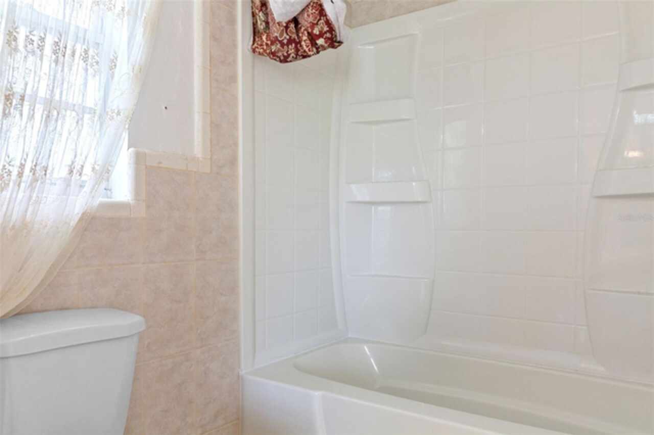 Listing Photo 22
