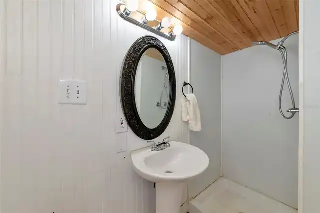 Listing Photo 53