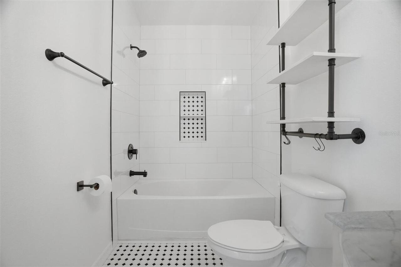 Listing Photo 32