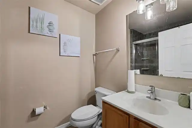 Listing Photo 24