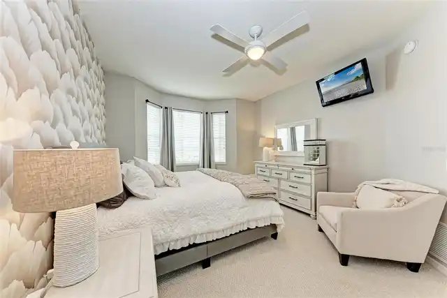 Listing Photo 24