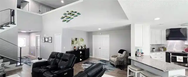 Listing Photo 17