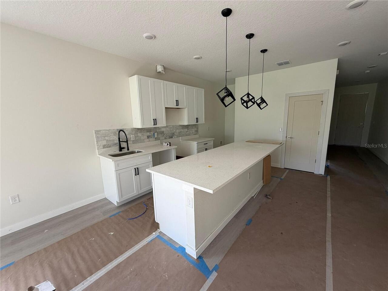 Listing Photo 7