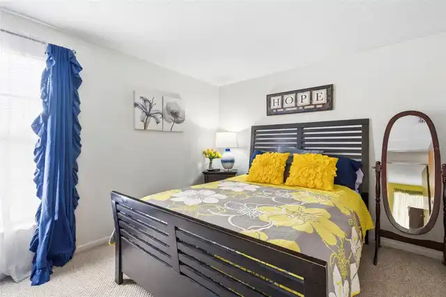 Listing Photo 32
