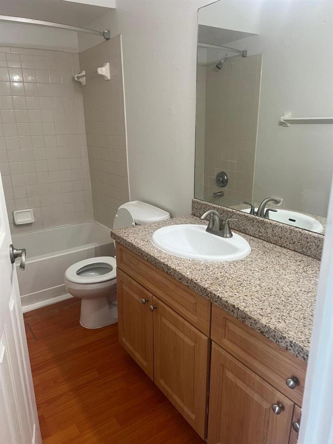 Listing Photo 7