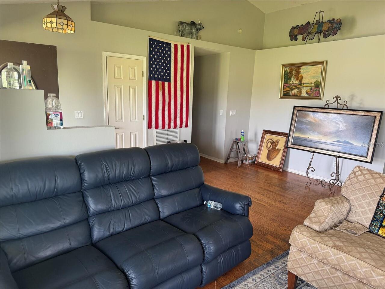 Listing Photo 11