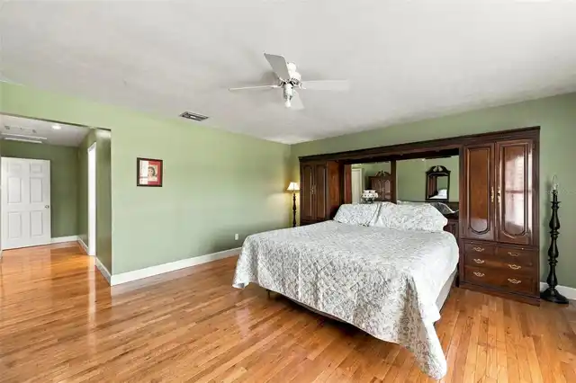 Listing Photo 44