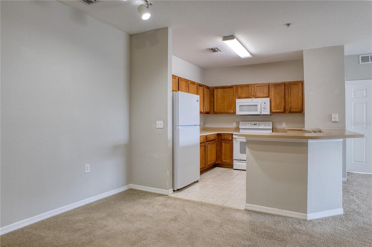 Listing Photo 9