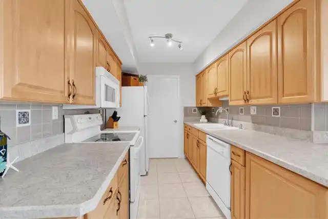 Listing Photo 21