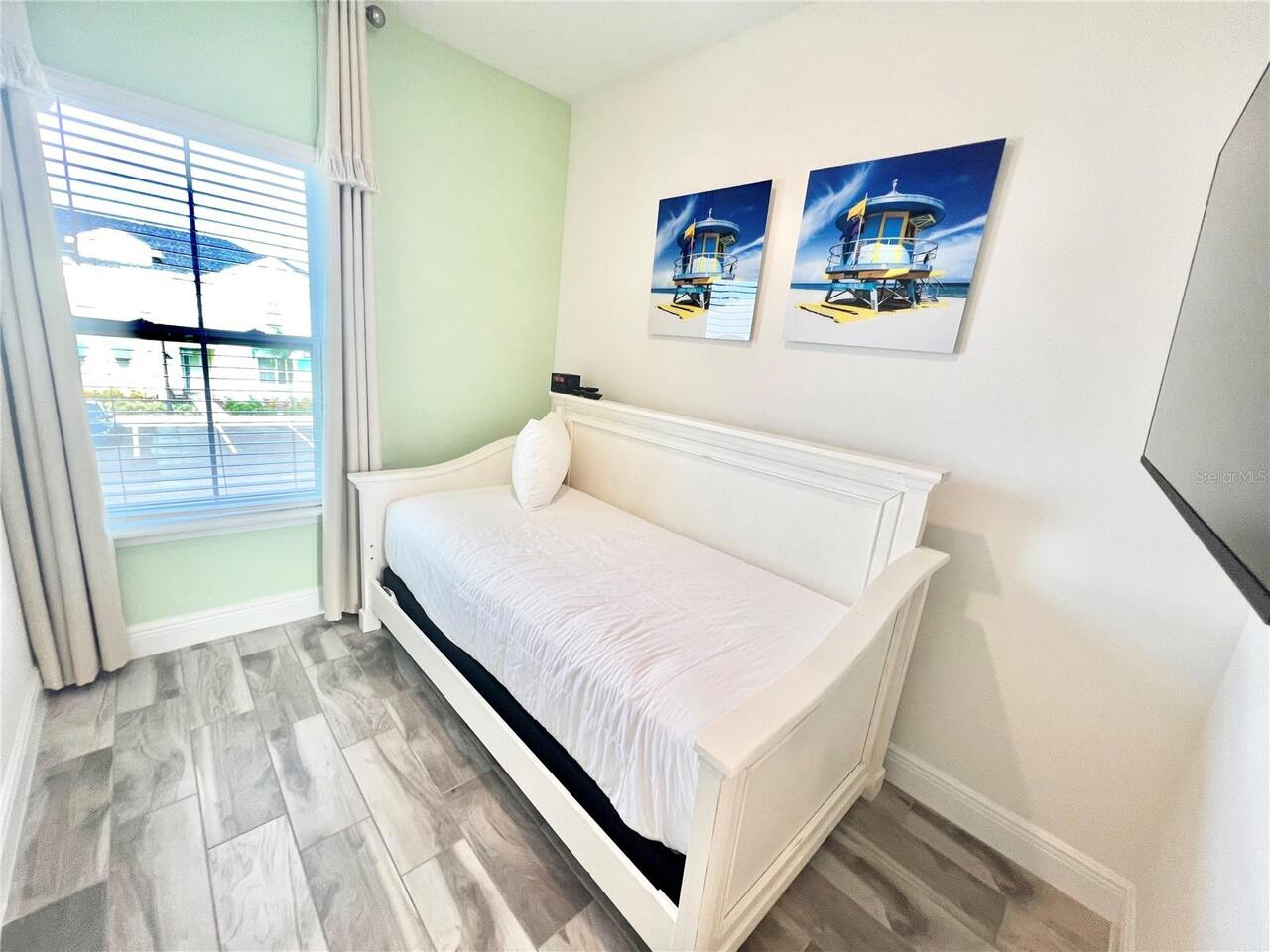 Listing Photo 21