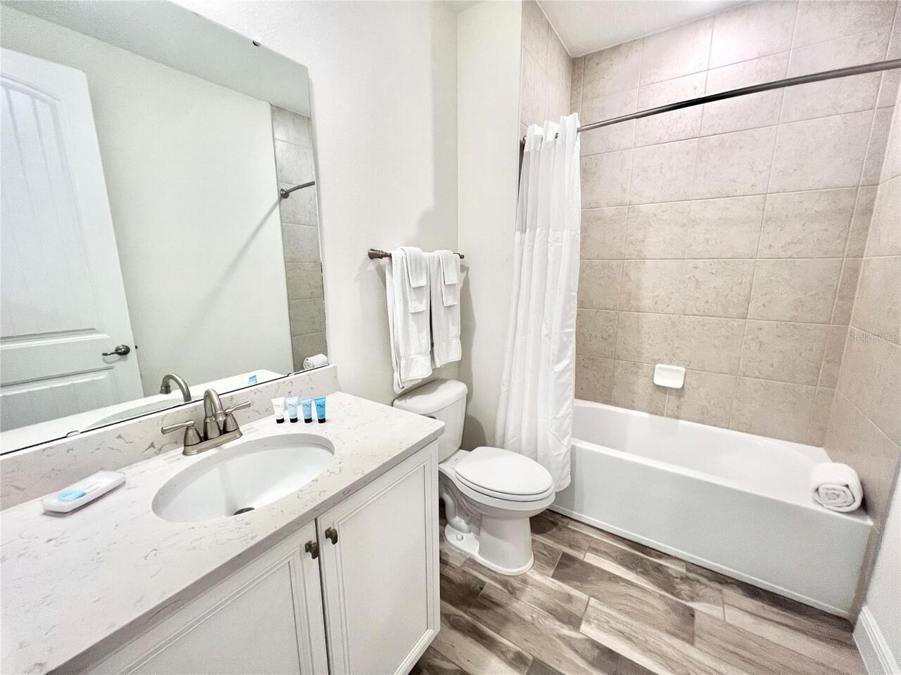 Listing Photo 23