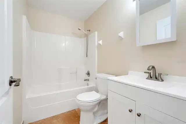 Listing Photo 19