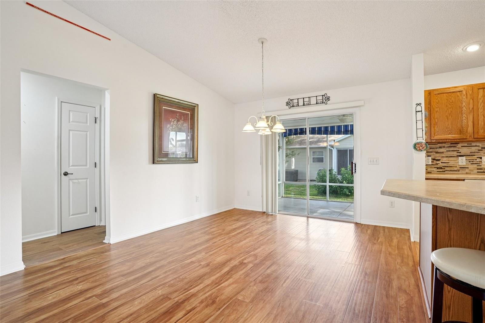 Listing Photo 17