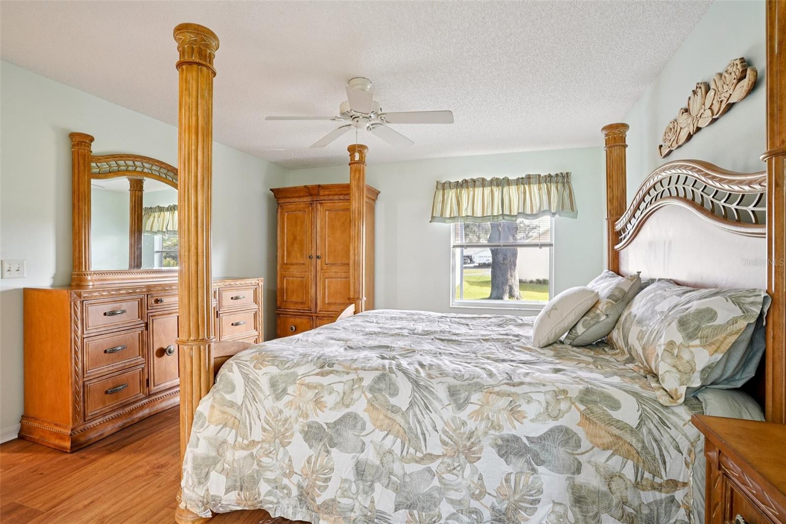 Listing Photo 25