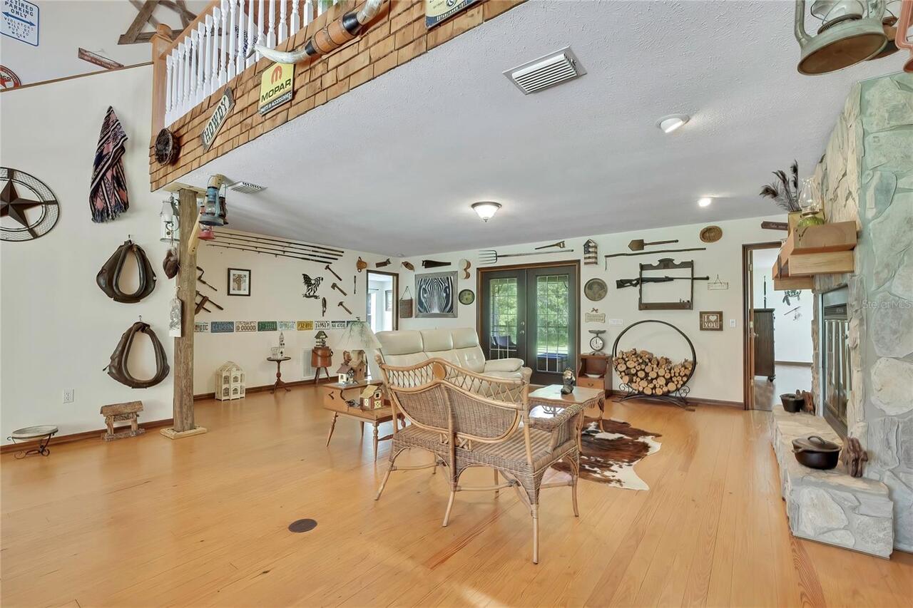 Listing Photo 18