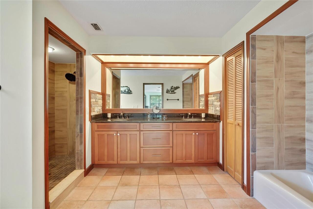 Listing Photo 35