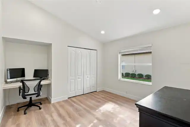 Listing Photo 25