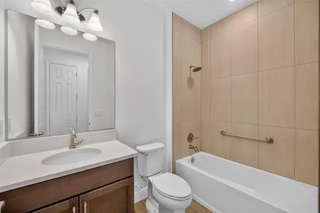 Listing Photo 8