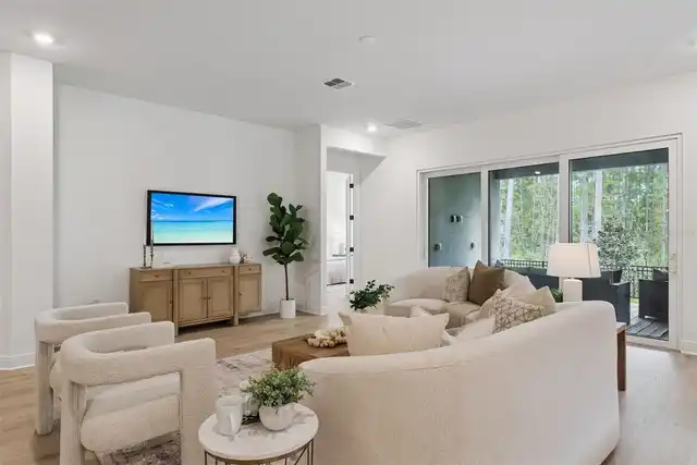 Listing Photo 13