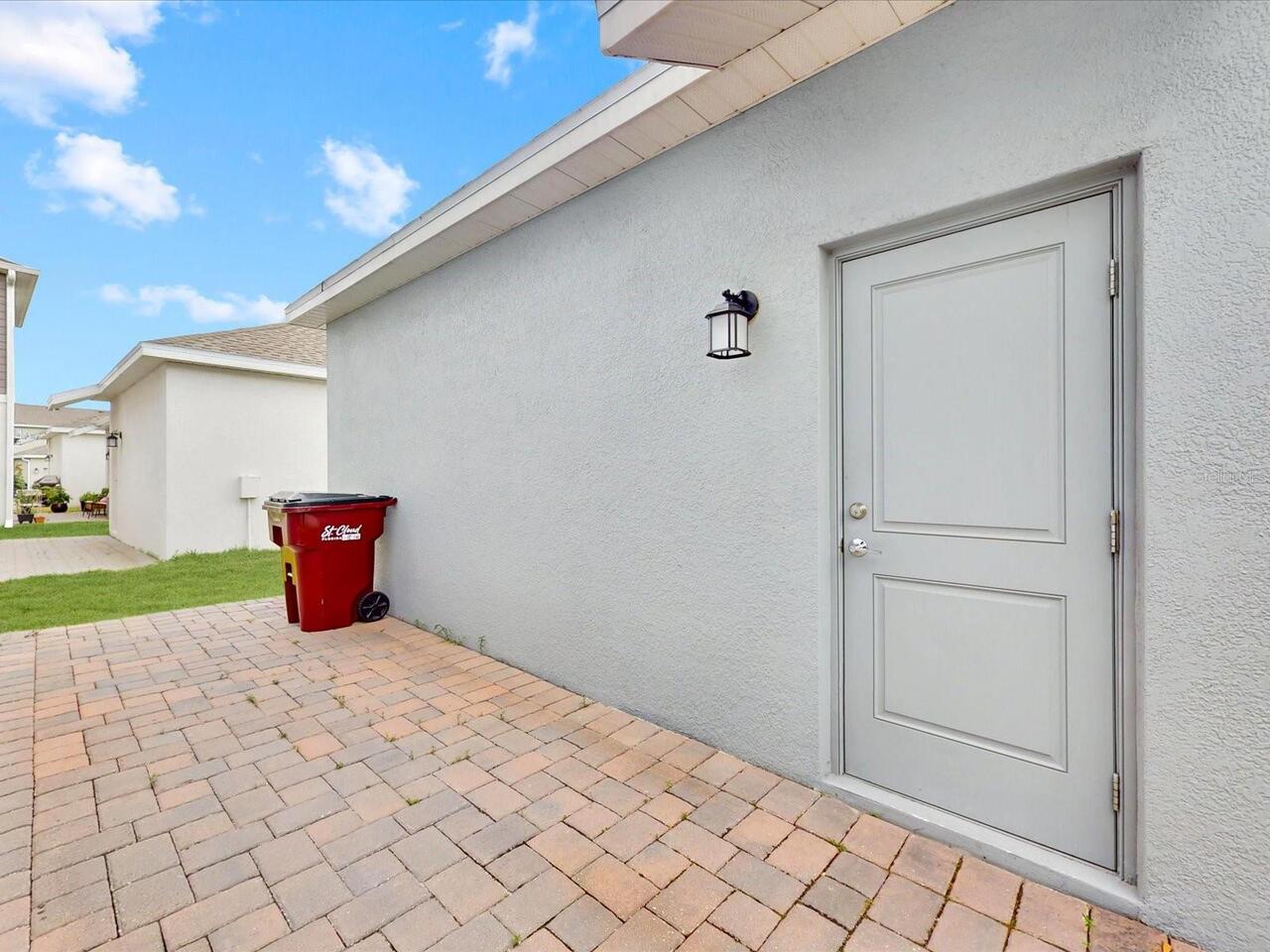 Listing Photo 18