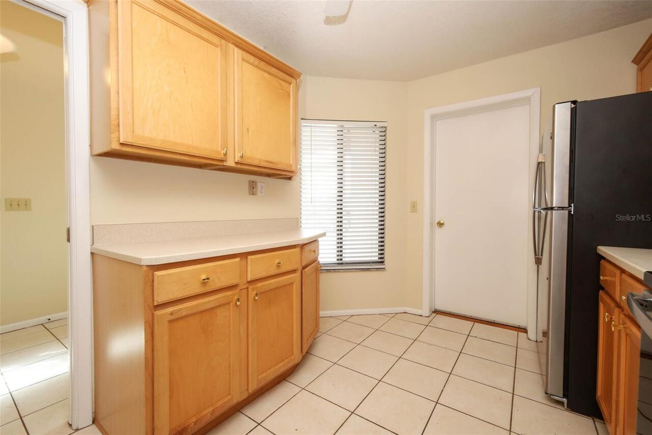 Listing Photo 10