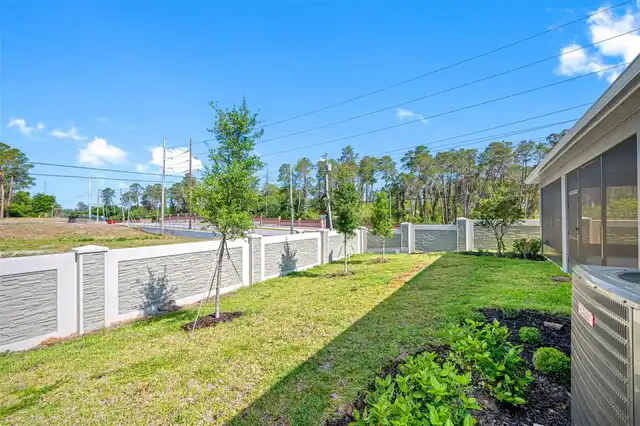 Listing Photo 18