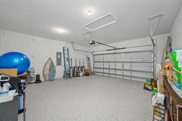 Listing Photo 25