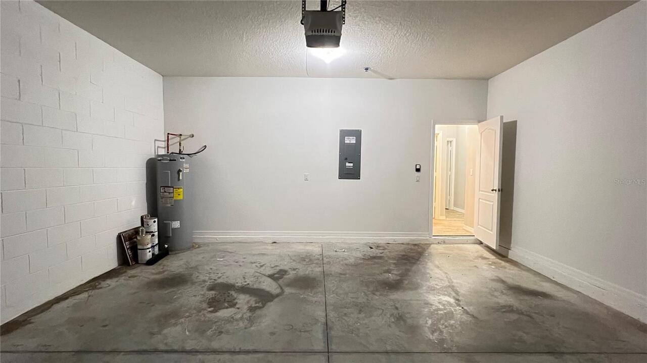 Listing Photo 9