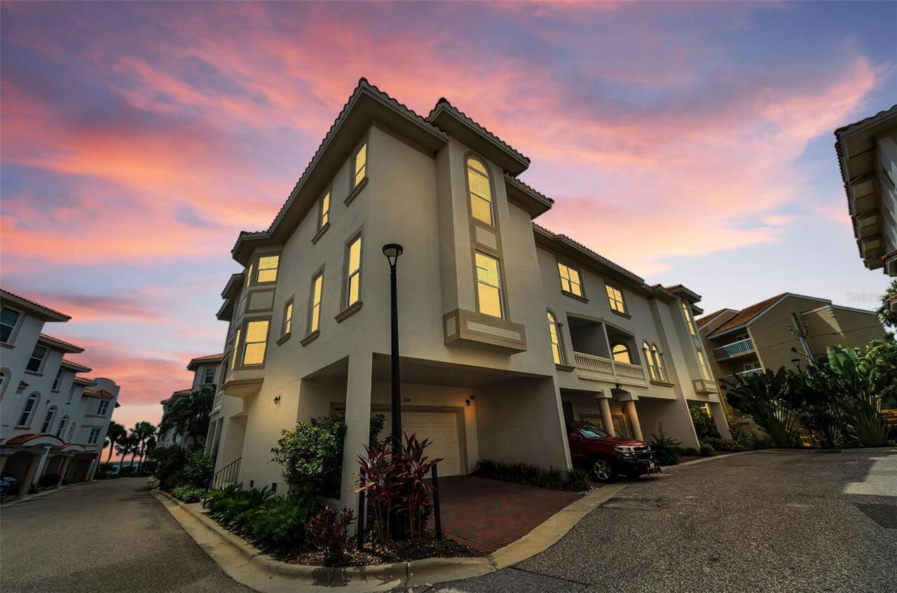 Dunedin Real Estate