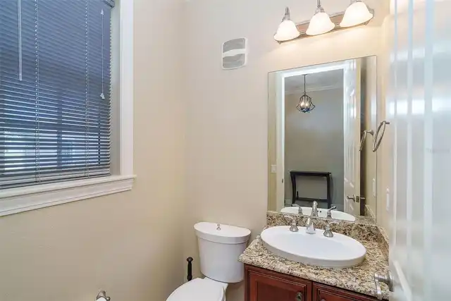 Listing Photo 8