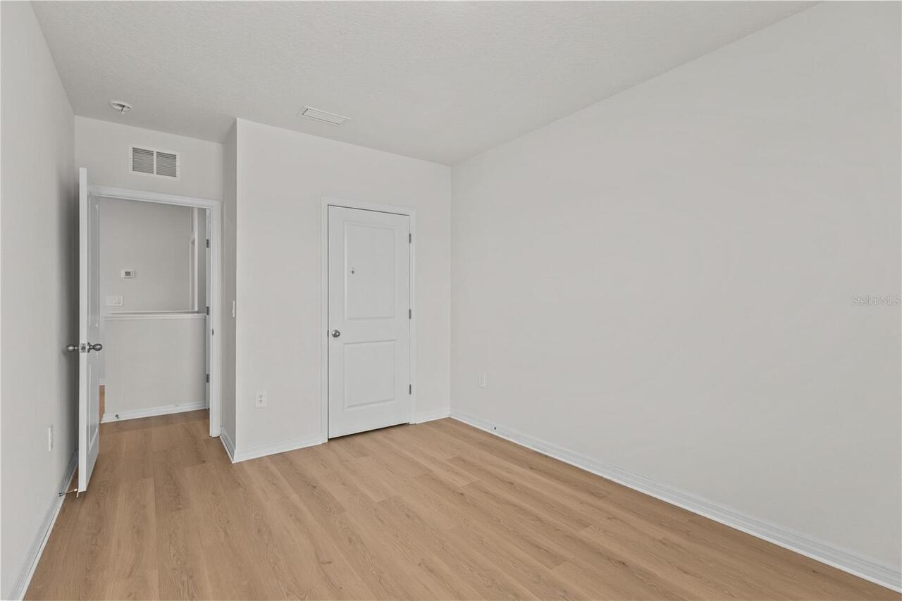 Listing Photo 33