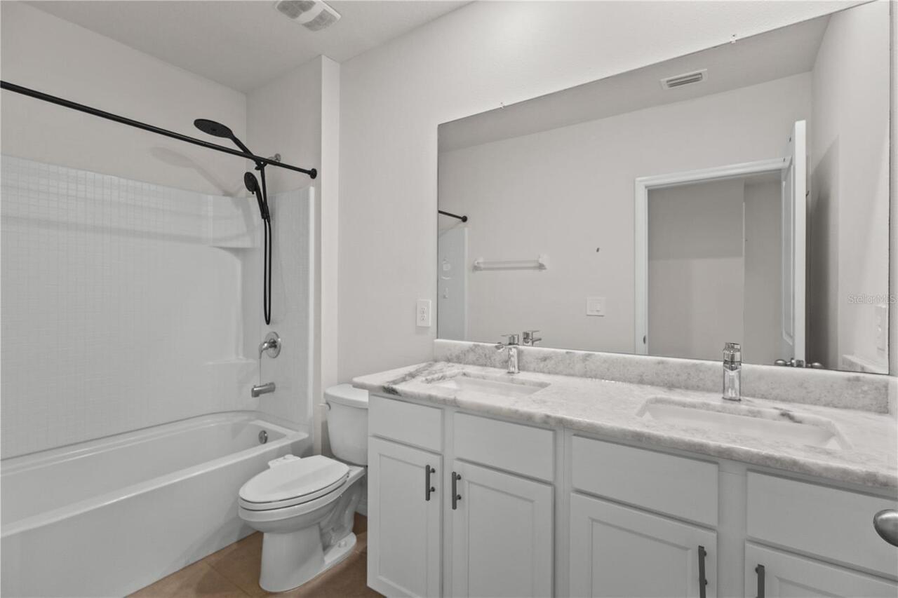 Listing Photo 34